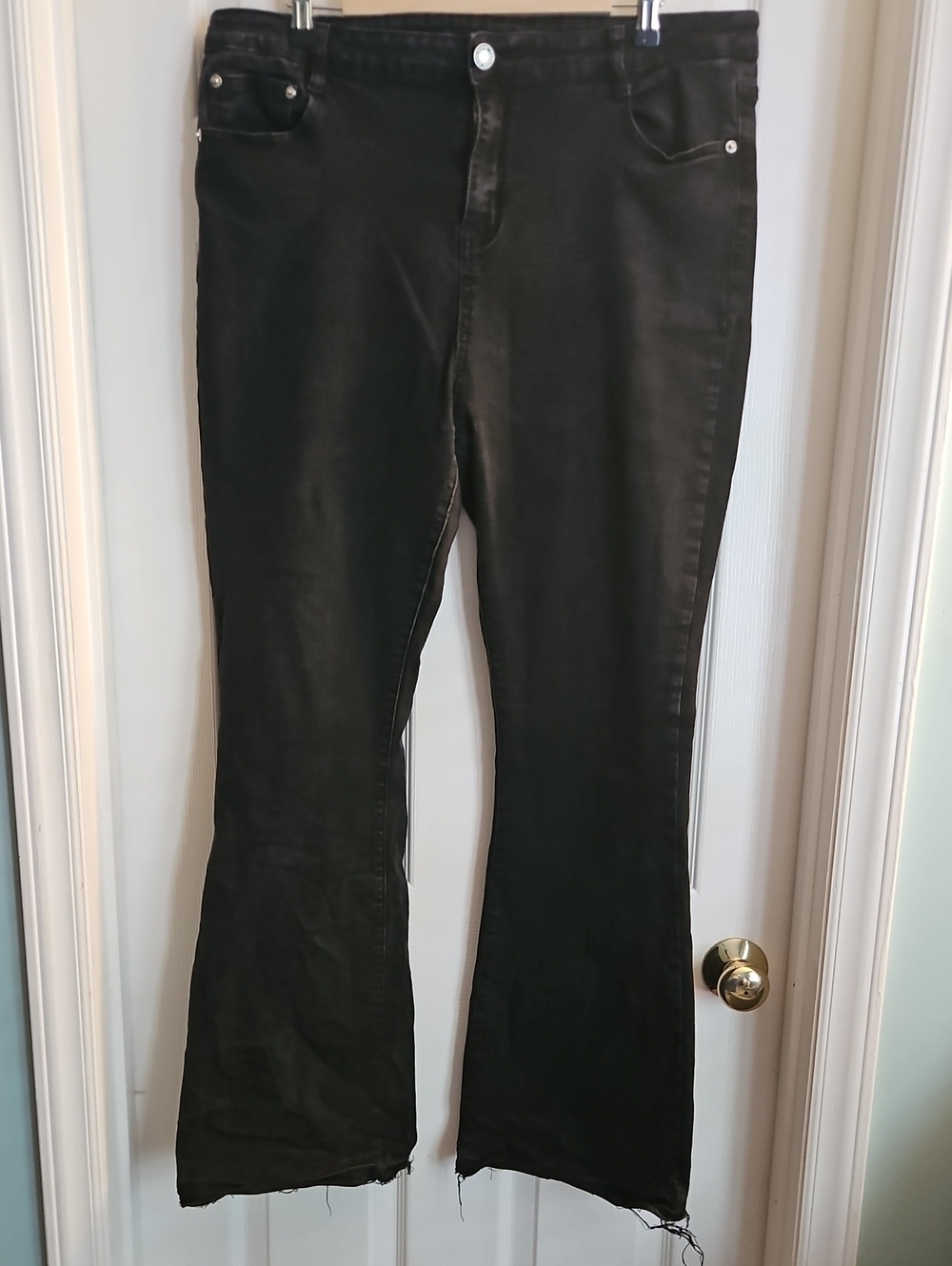 Black Women’s Flared Jeans 18 TALL stretch Distressed